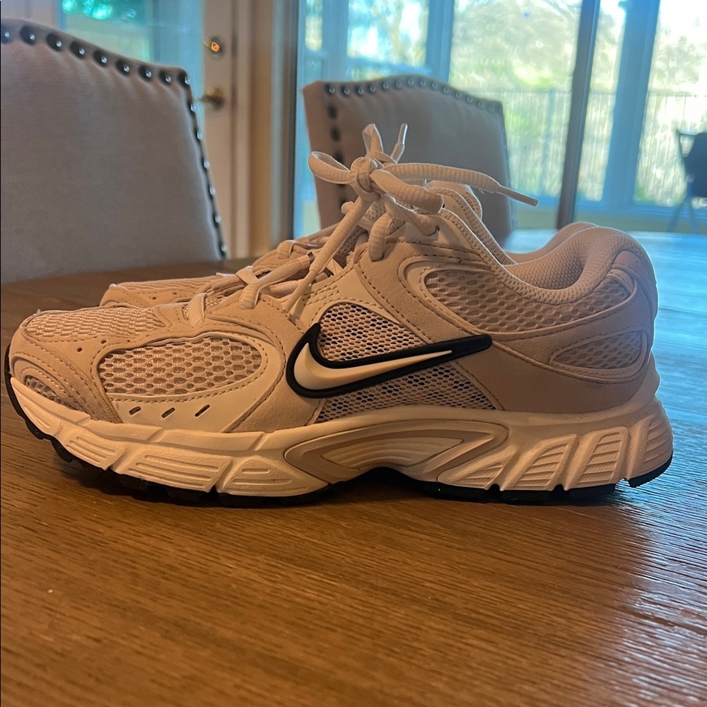 Nike V5 RNR - Picture 5 of 5